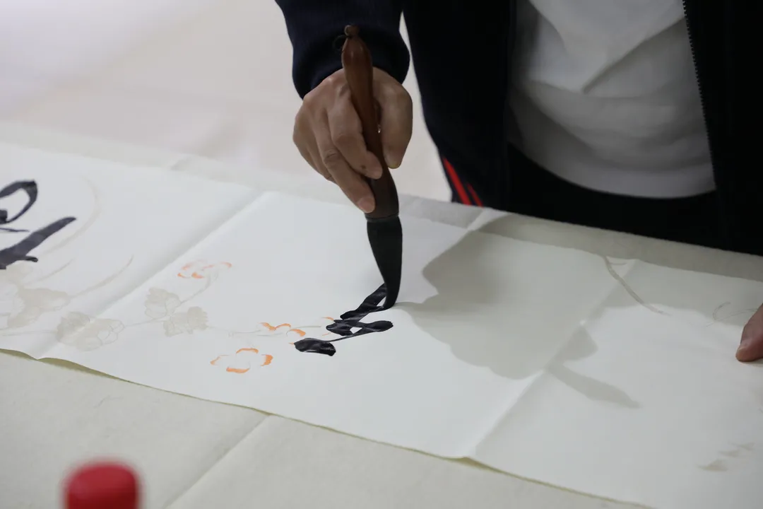 长春科技学院：艺术润心，文化铸魂——艺术家进高校活动