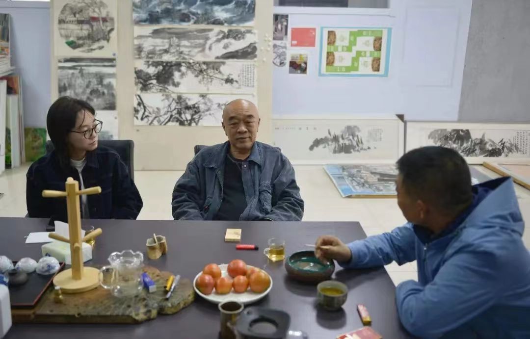 1702206154229571.jpg 我.jpg