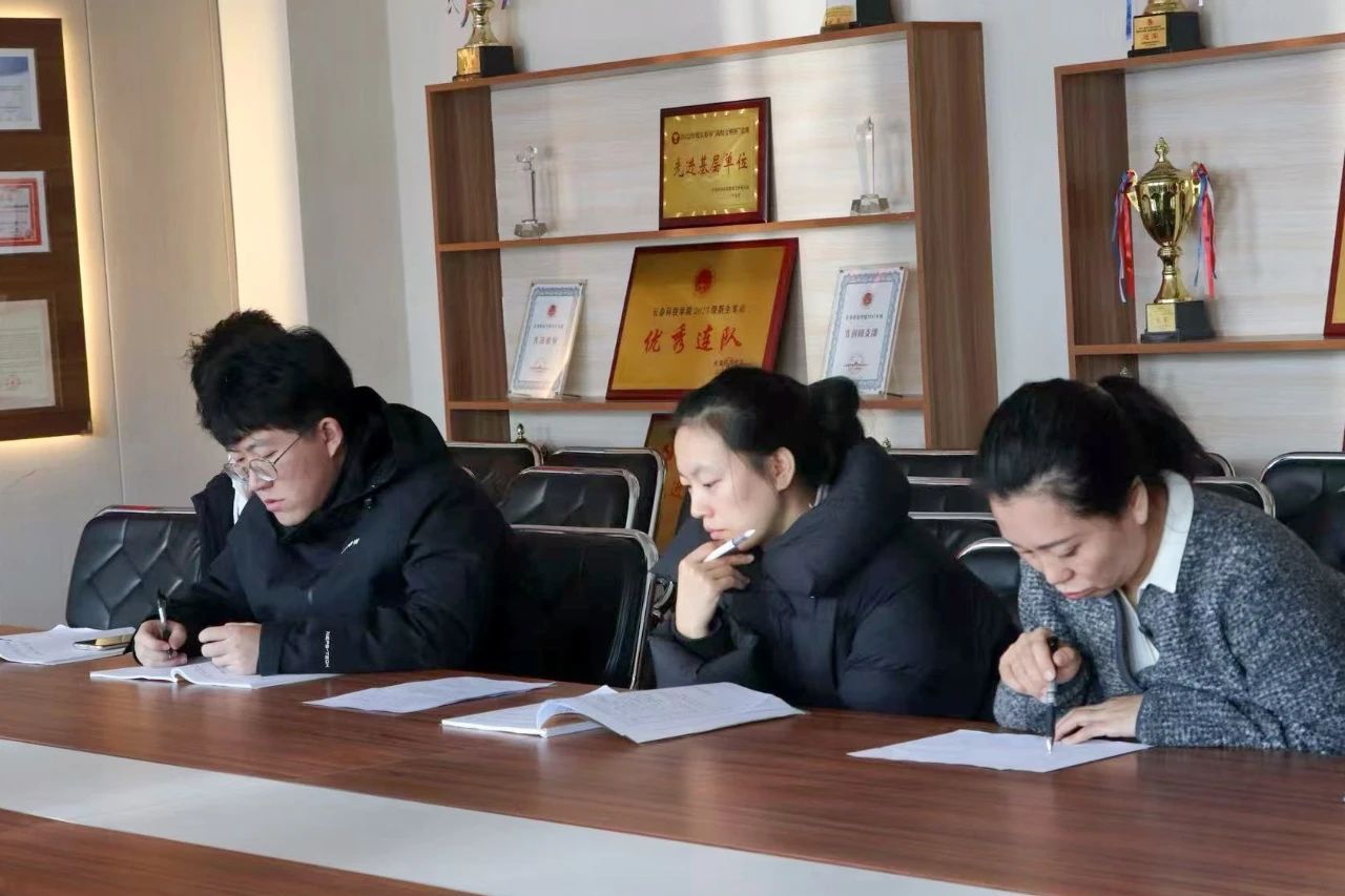 0dc1c9f87ddb4b2124592f0de013bcdb