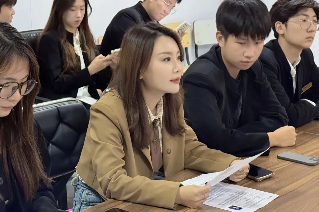 1731459194311280.jpg 1731459194311280.jpg