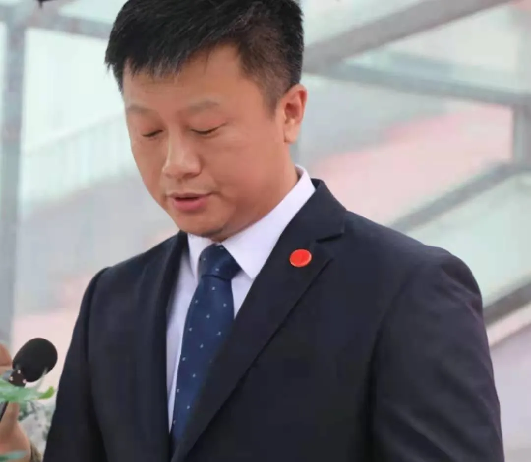 建党百年路,铸就青年魂——长春科技学院举行庆祝建党100周年大学生预备连第三届军事技能比武