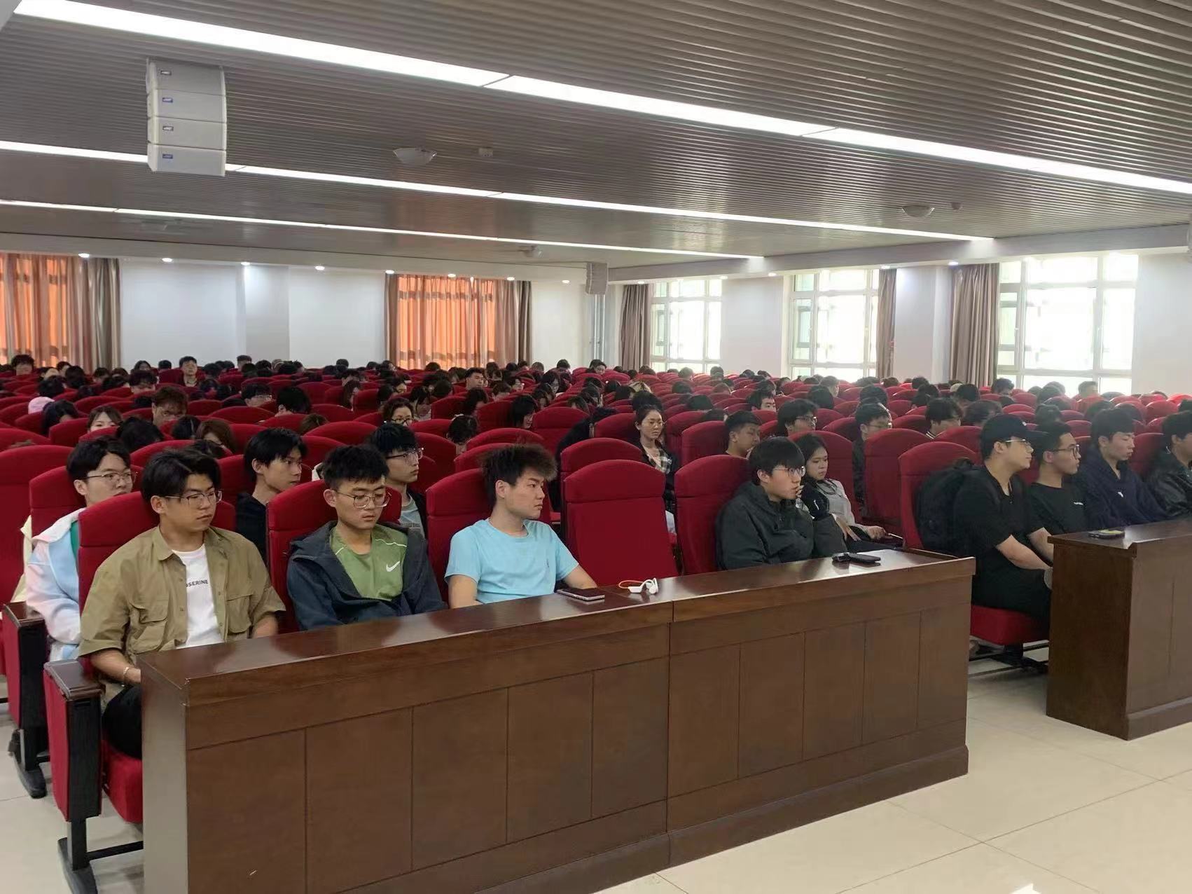 1716528666616130.jpg 1716528666616130.jpg