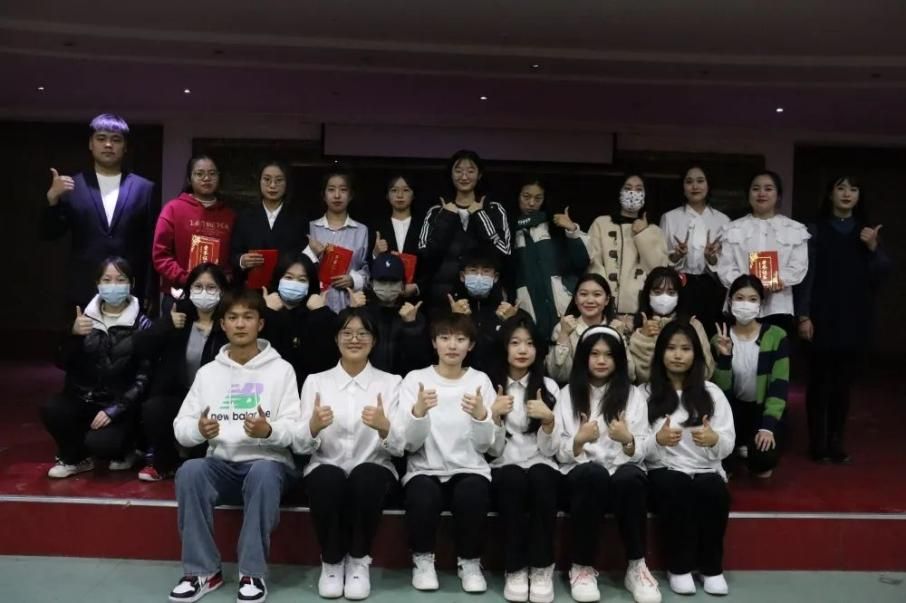 2312211b650bb01a172caaea85921a08 2312211b650bb01a172caaea85921a08