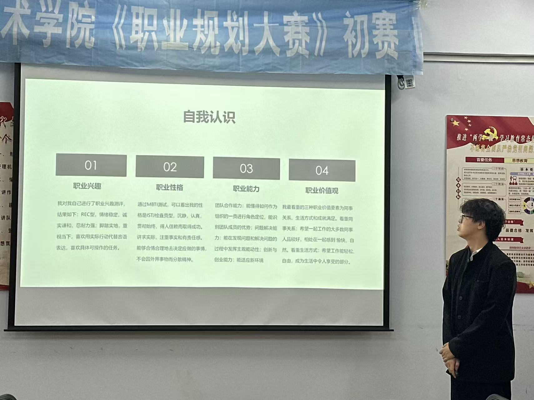 1734747925916437.jpg 1734747925916437.jpg