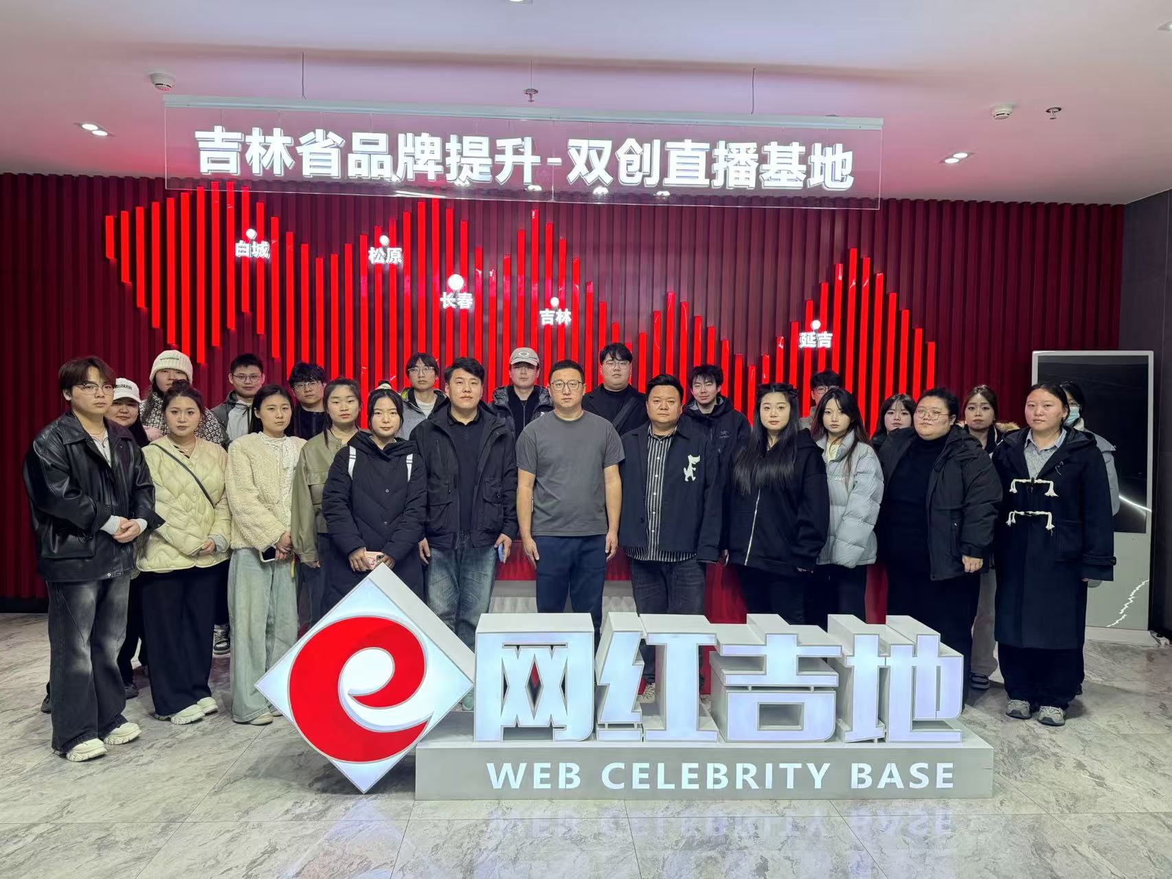 1731652562734316.jpg 1731652562734316.jpg