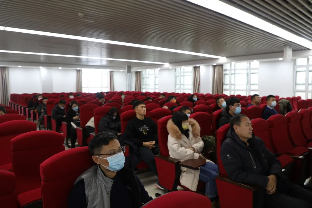 全面融入“一主六双”高质量发展战略——长春科技学院举办党史学习教育专题报告会