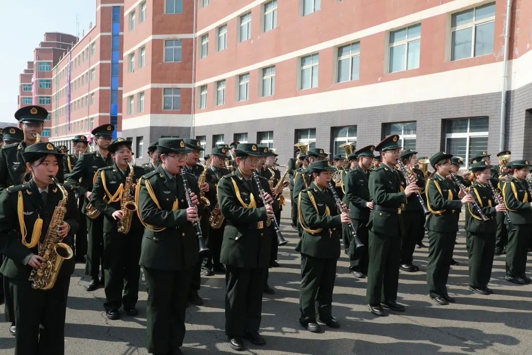 长春科技学院：红歌唱响开学第一堂思政课