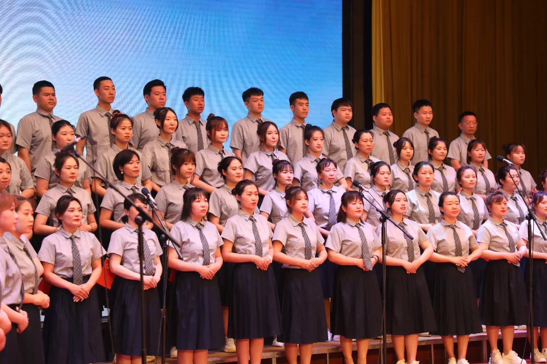长春科技学院举办庆祝建党100周年师生合唱大赛
