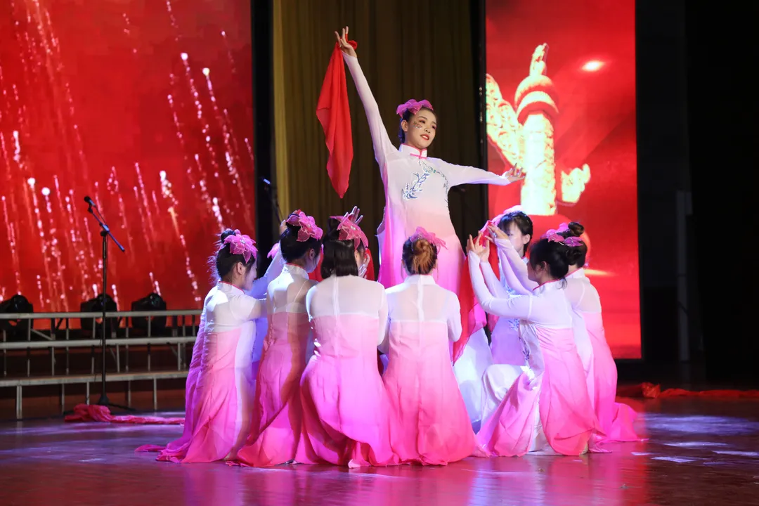 长春科技学院举办庆祝建党100周年师生合唱大赛