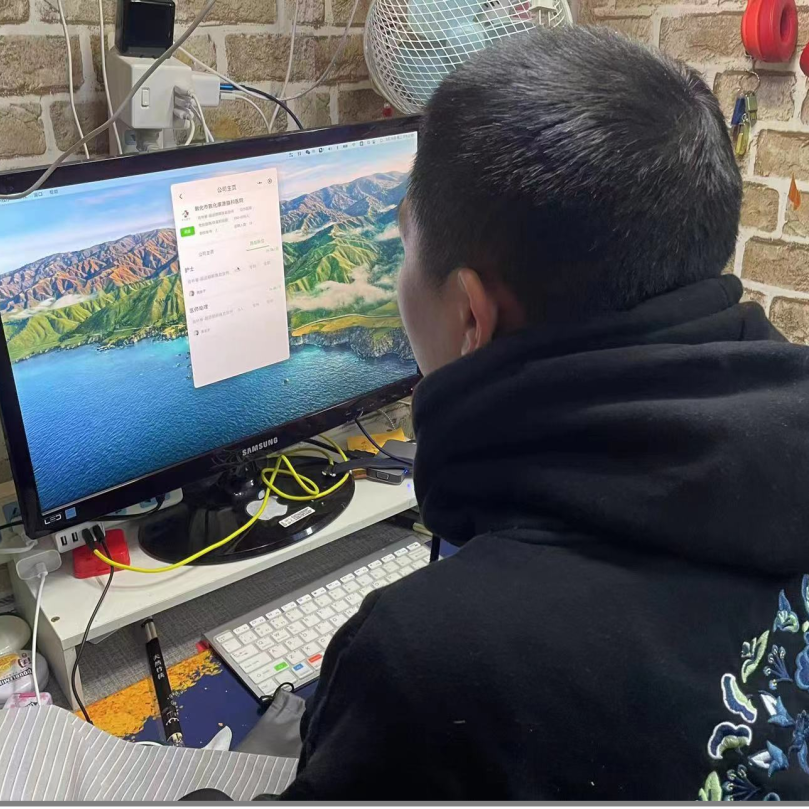 长春科技学院举办“春暖护航，职向未来”网络招聘会